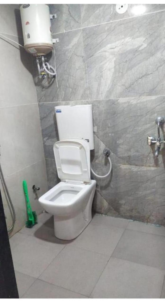 Anant Home Stay Ujjain Extérieur photo