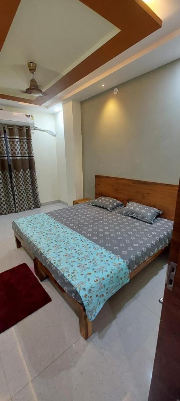 Anant Home Stay Ujjain Extérieur photo